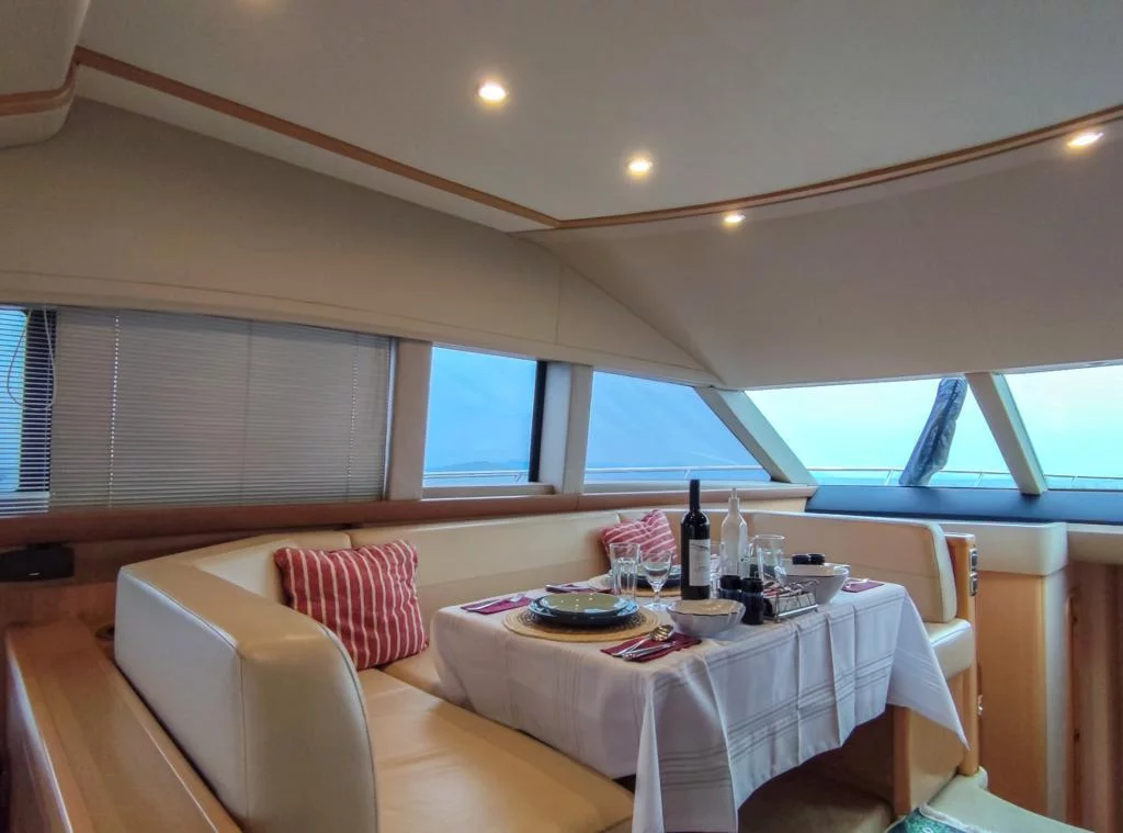 Princess 62 (Motorboat PRN)  - 15