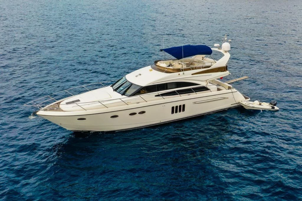 Princess 62 (Motorboat PRN)  - 20