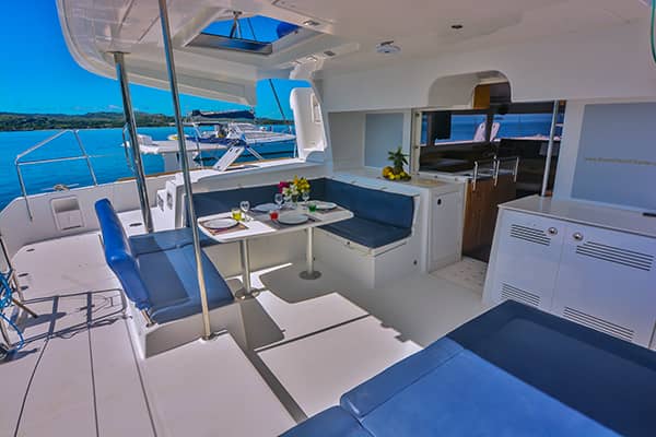 Photo #2 - Lagoon 450F (Tavel) in Nosy Be - 3216
