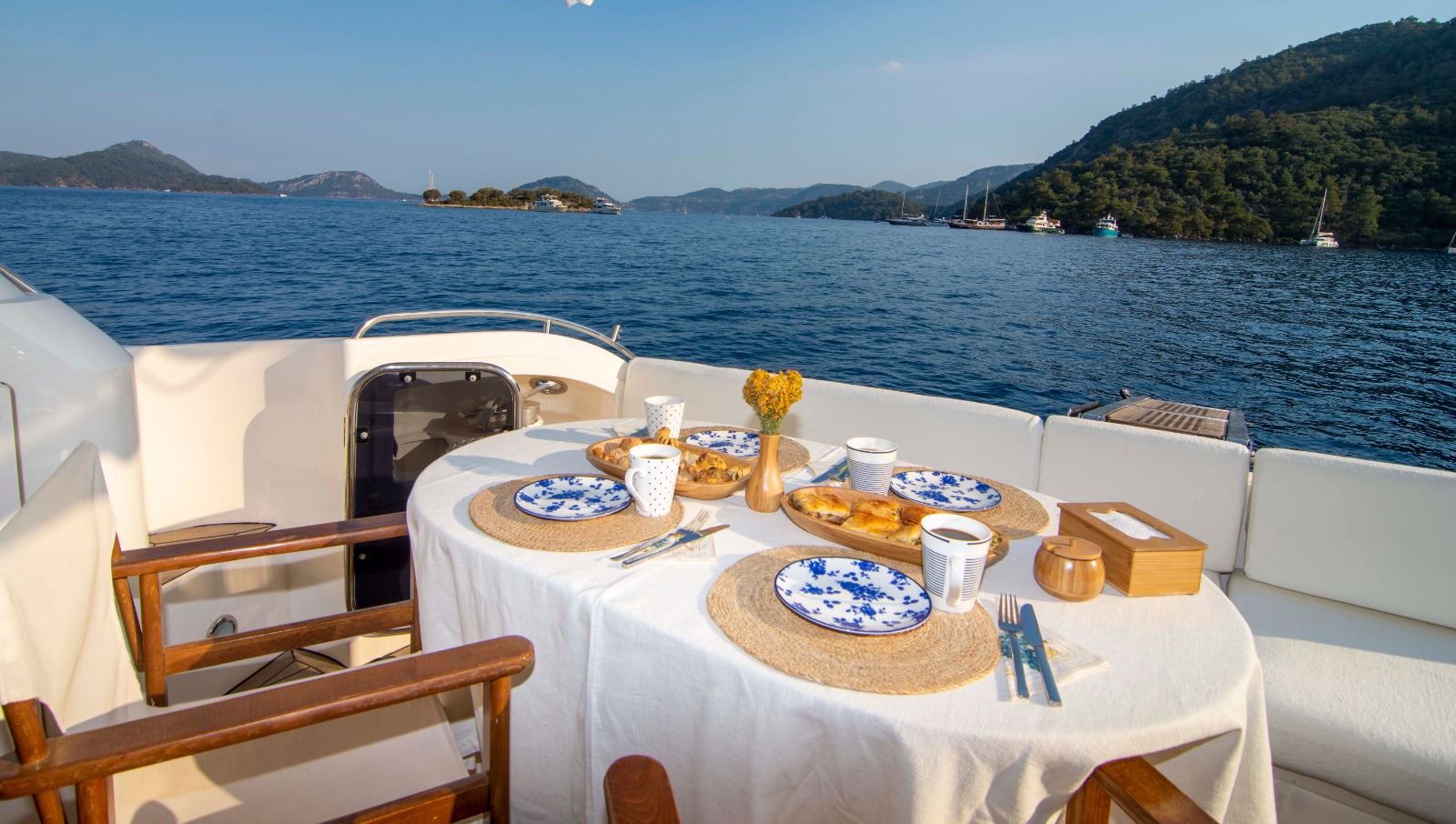 Photo #2 - Princess 56 Flybridge (NateWhite) en Gocek - 3227