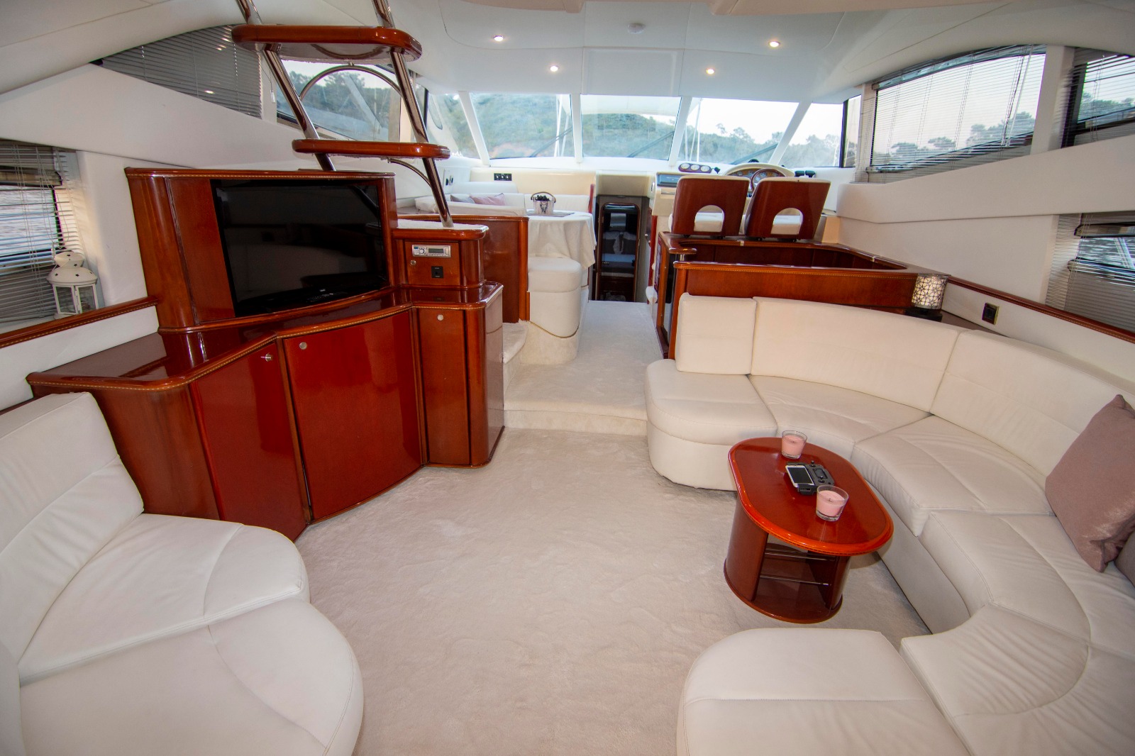 Photo #4 - Princess 56 Flybridge (NateWhite) en Gocek - 3227