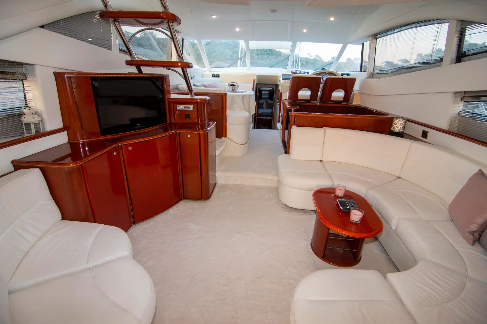 Princess 56 Flybridge (NateWhite)  - 3