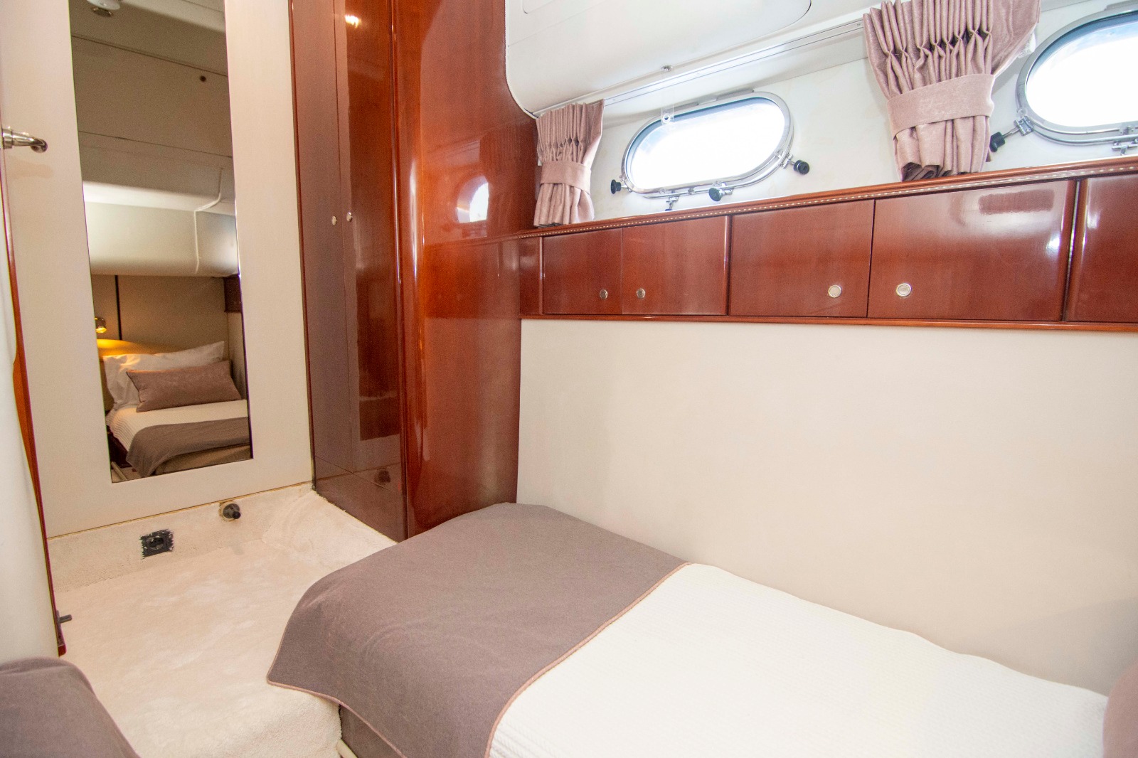 Photo #21 - Princess 56 Flybridge (NateWhite) en Gocek - 3227