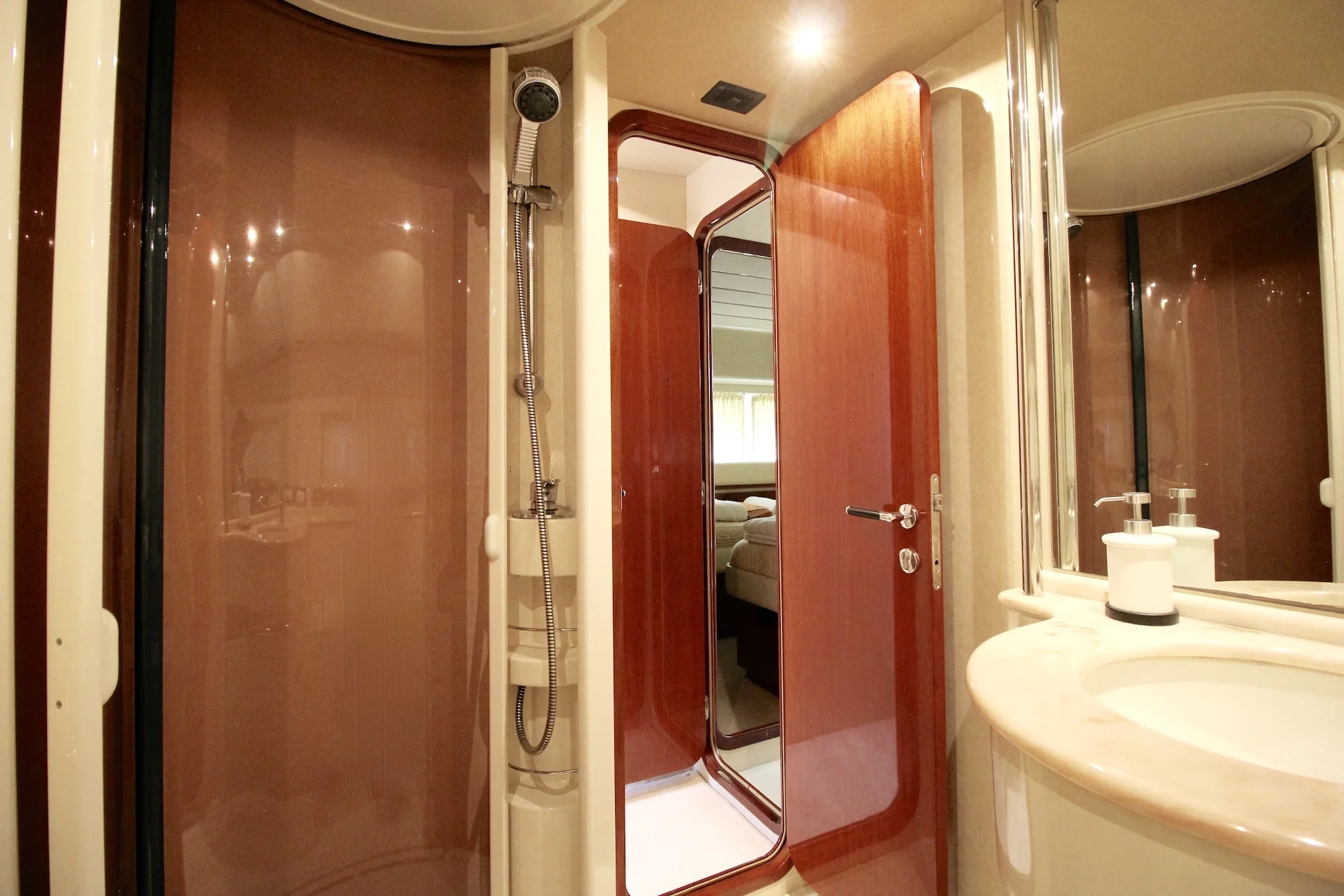FERRETTI 175 FLY (TRES SIRENAS)  - 13