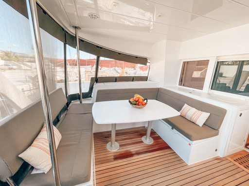 Photo #3 - LAGOON 450s (SATYAM MELODY) in Paros - 3244