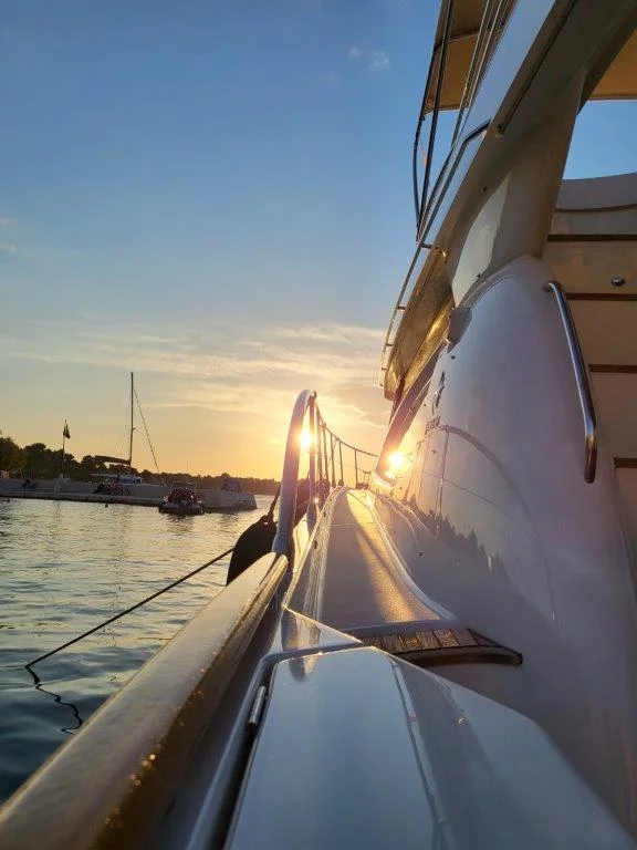 Jeanneau Prestige 46 Fly (Unplugged)  - 3