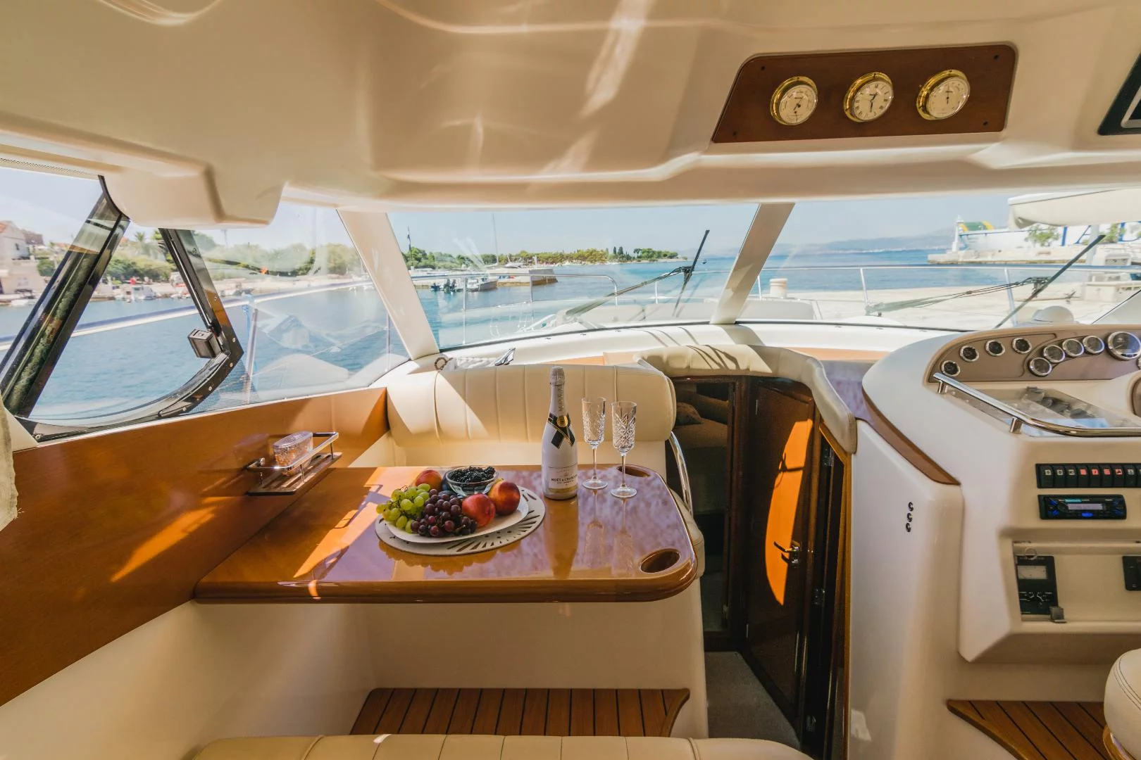 Jeanneau Prestige 46 Fly (Unplugged)  - 26