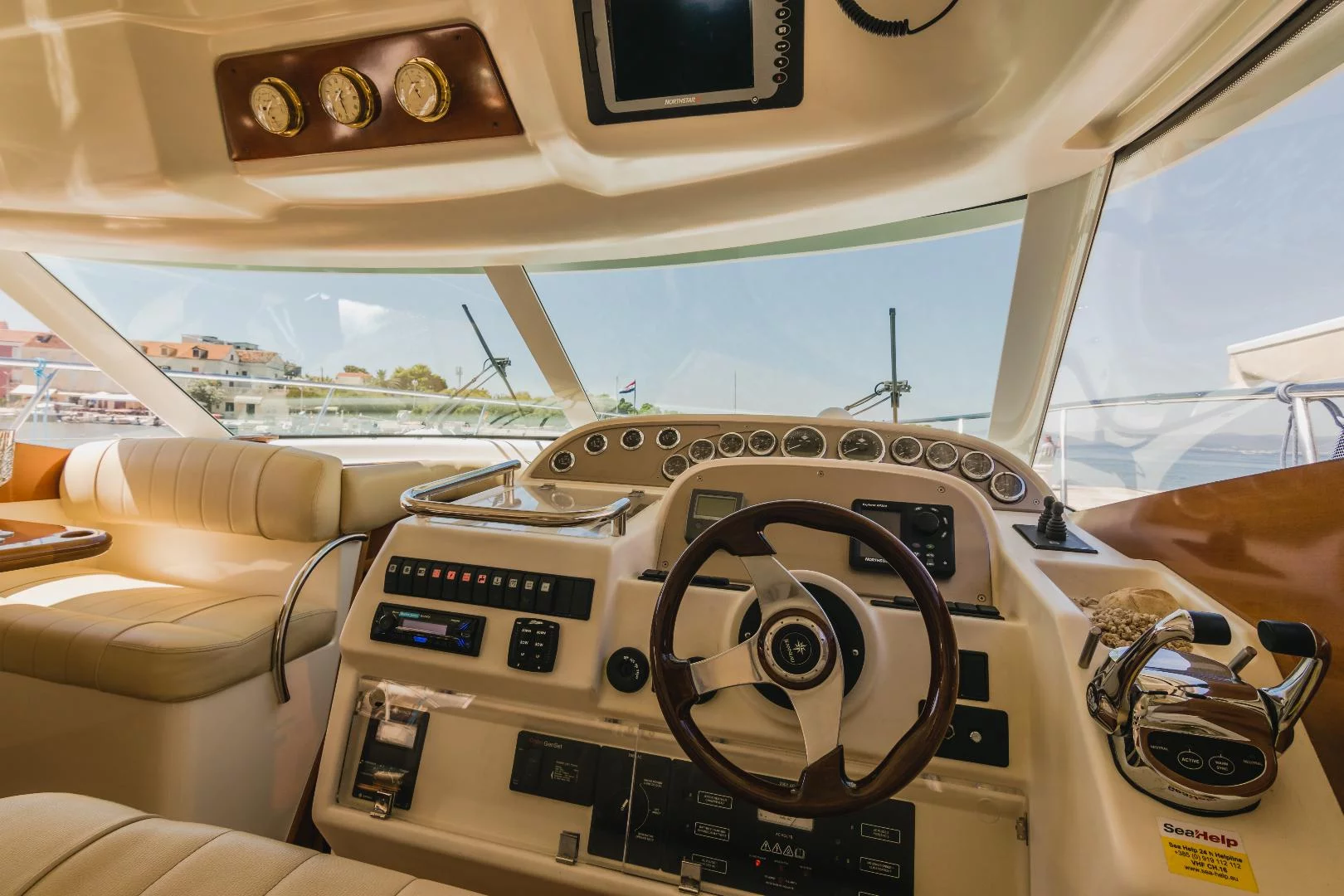 Jeanneau Prestige 46 Fly (Unplugged)  - 28