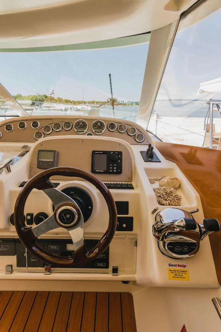 Jeanneau Prestige 46 Fly (Unplugged)  - 37