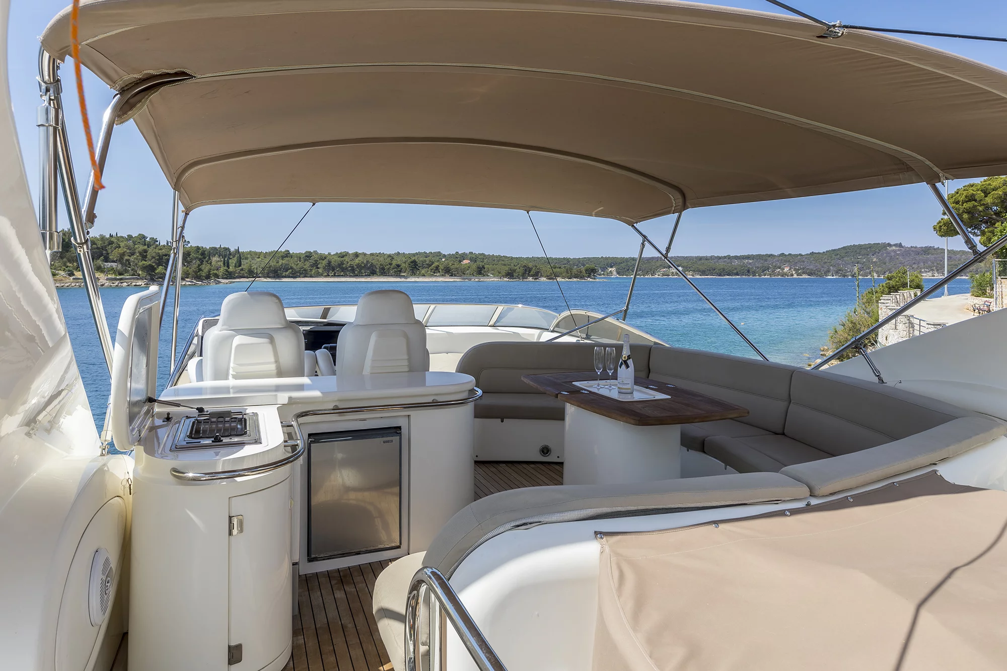 SUNSEEKER MANHATTAN 84 (SKYWATER)  - 5