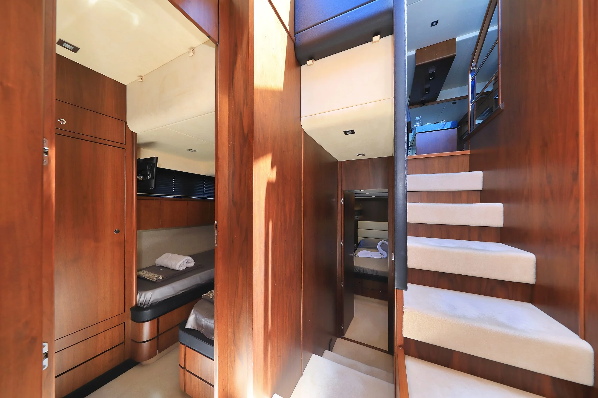 FAIRLINE SQUADRON 78 (SCHATZI)  - 22