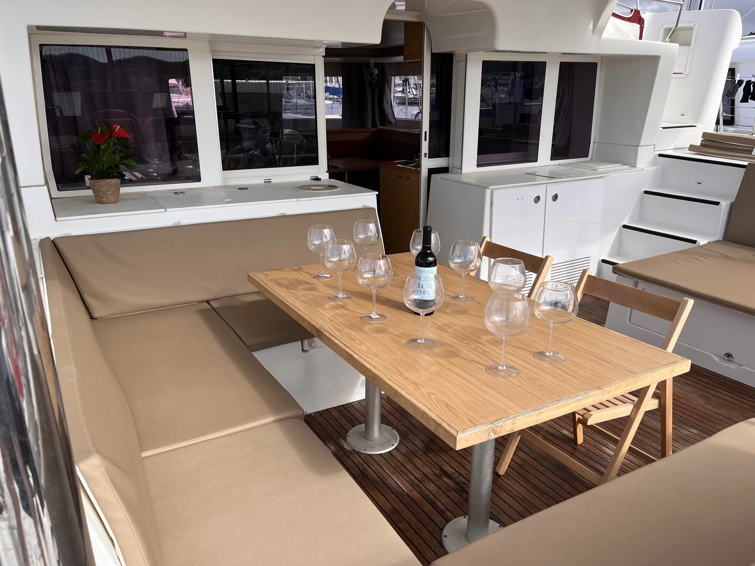 Lagoon 450 (Sin Rumbo)  - 11