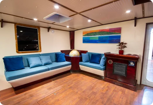 Custom Made (Schooner Laurie Anne)  - 15