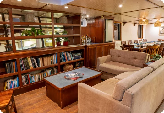 Custom Made (Schooner Laurie Anne)  - 18