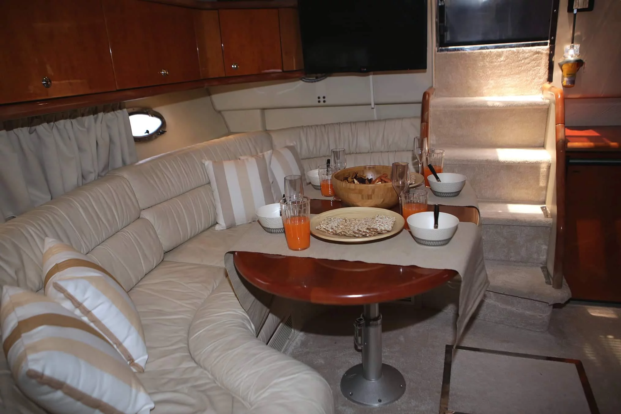 SUNSEEKER CAMARGUE 47 (AEON FLUX)  - 4