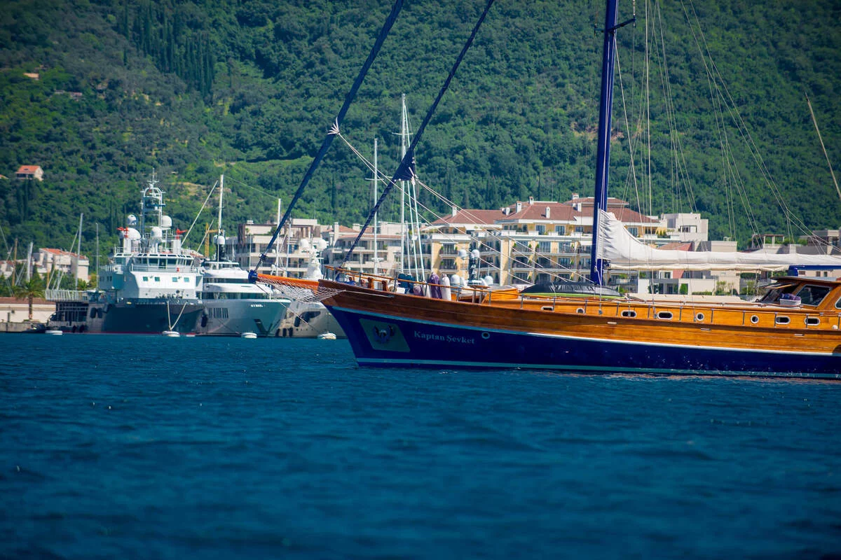 Motor Sailor (Kaptan Sevket)  - 52