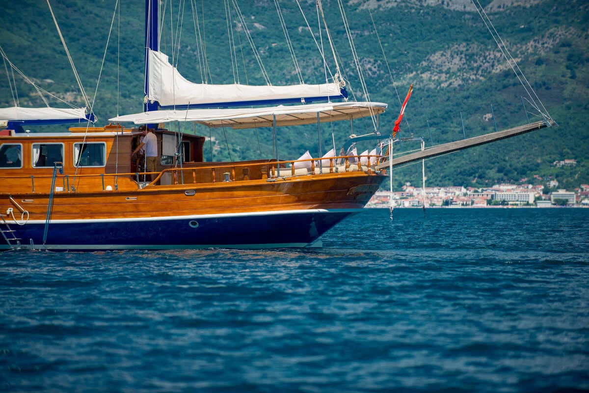 Motor Sailor (Kaptan Sevket)  - 54