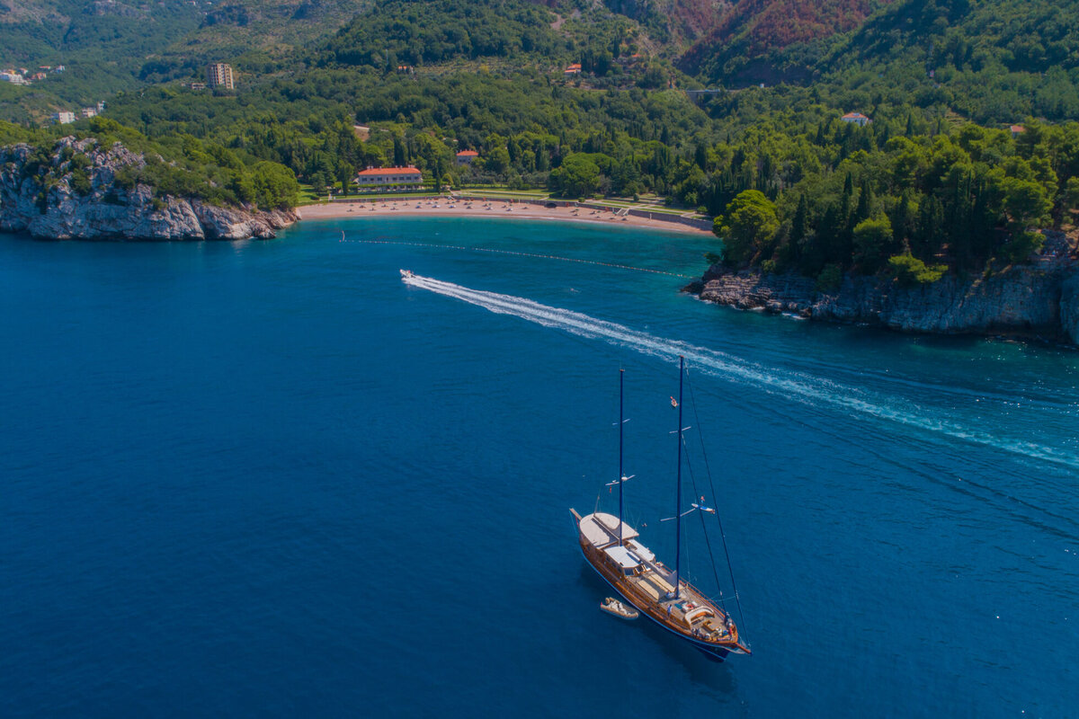 Photo #10 - Motor Sailor (Kaptan Sevket Cabin) in Tivat - 3274