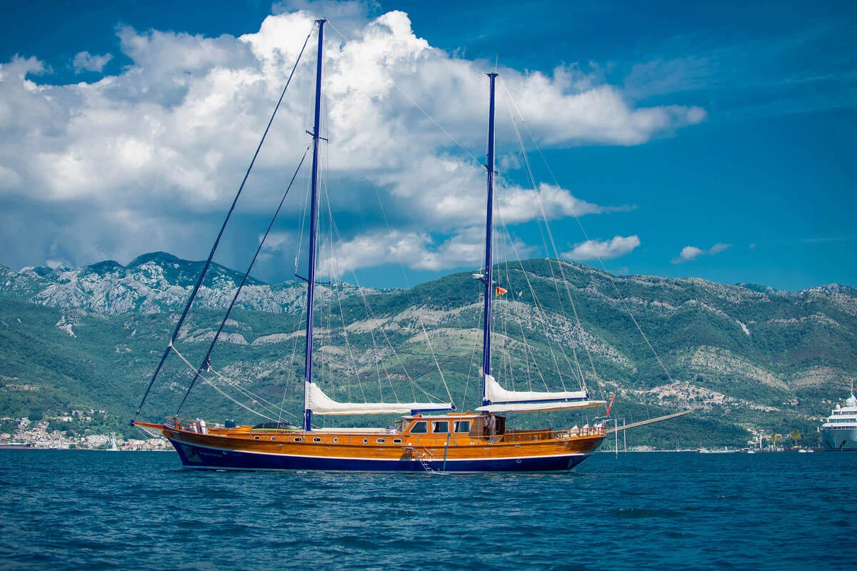 Motor Sailor (Kaptan Sevket Cabin)  - 18