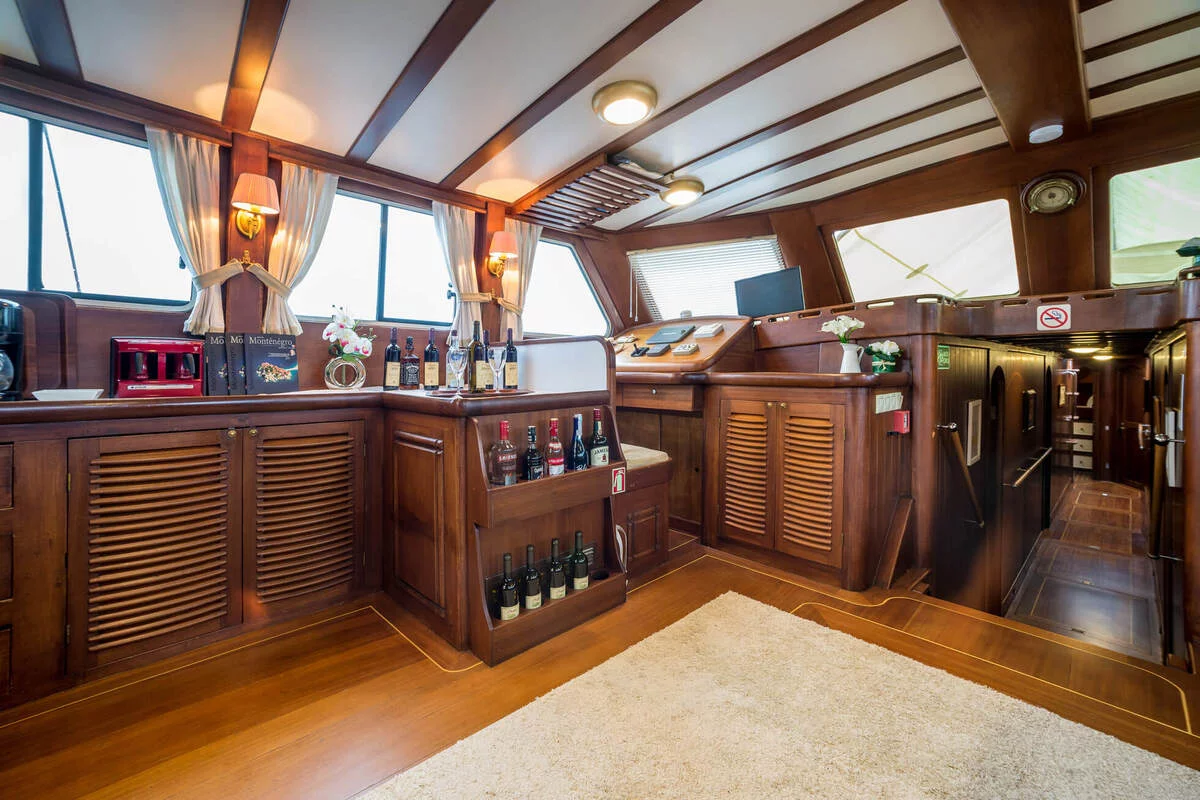 Motor Sailor (Kaptan Sevket Cabin)  - 34