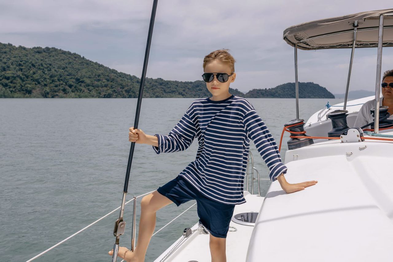 Photo #2 - Lipari 41 (Lady Alla) en Phuket - 3279