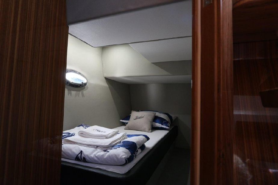 Photo #11 - Charter Mirakul (Charter Mirakul 40 Hardtop - ANDREA) in Zadar - 3282