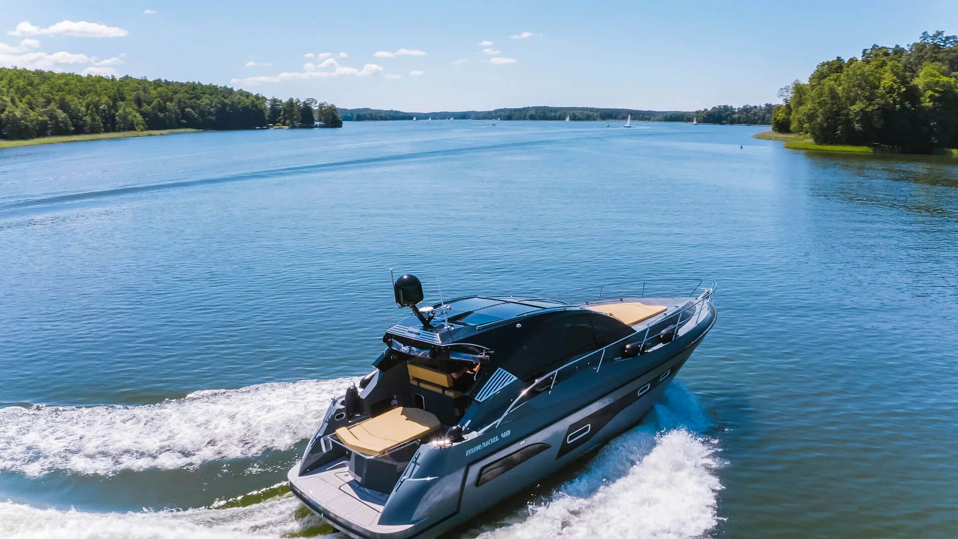 Mirakul 40 (Charter Mirakul 40 Hardtop Brand New)  - 2