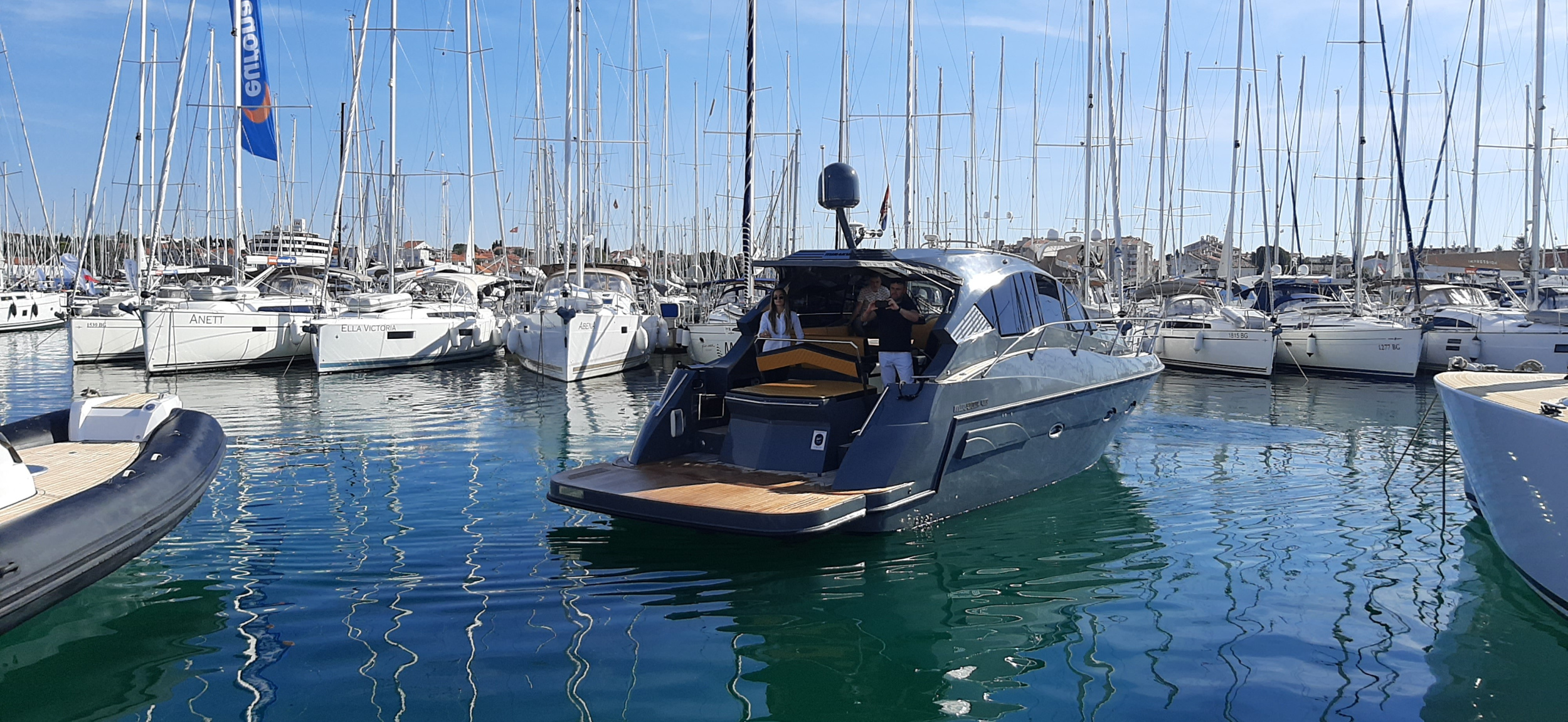 Photo #6 - Mirakul 40 (Charter Mirakul 40 Hardtop Brand New) in Zadar - 3283
