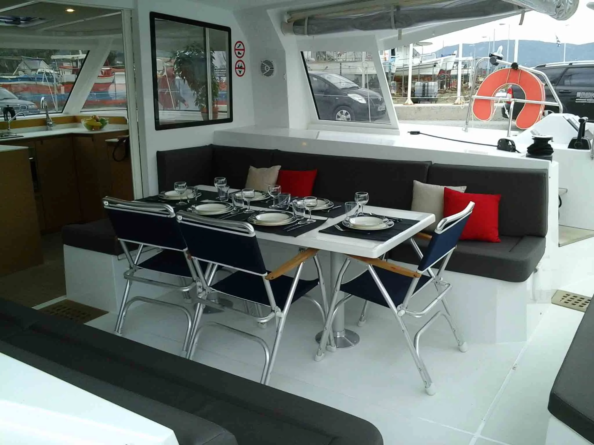 Nautitech 40 Open (Mystic Blue)  - 9
