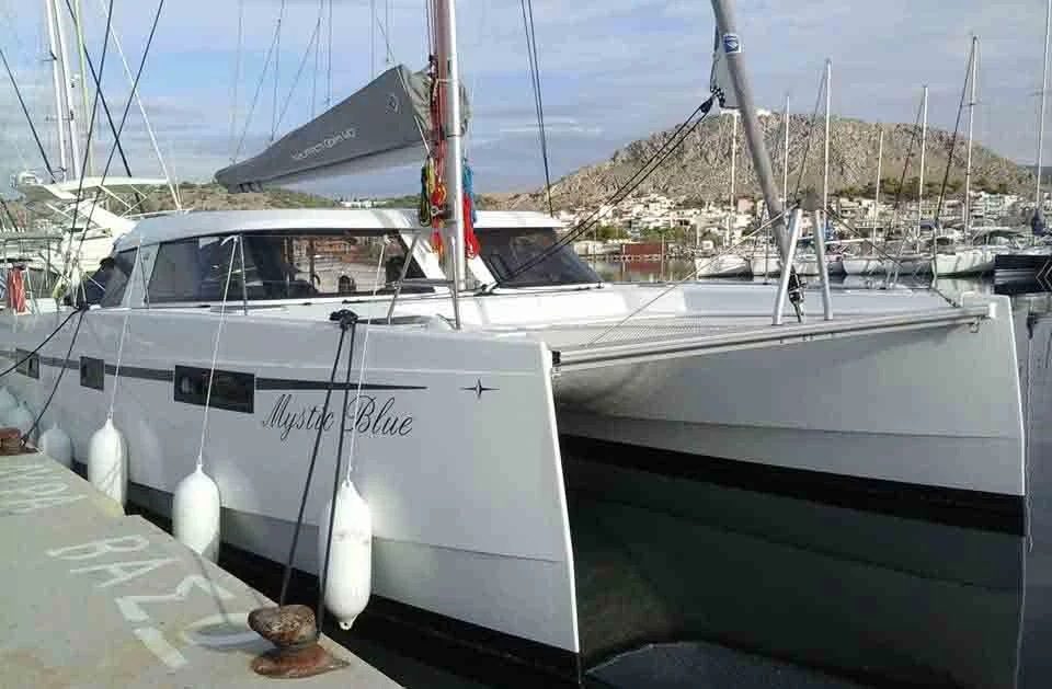 Nautitech 40 Open (Mystic Blue)  - 16