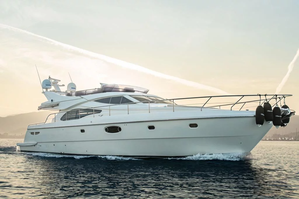 Ferretti 590 (Ferretti 590)  - 27