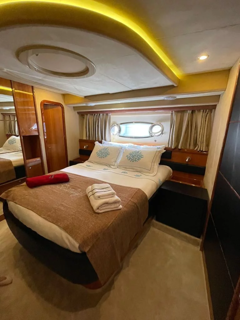 Ferretti 590 (Ferretti 590)  - 28