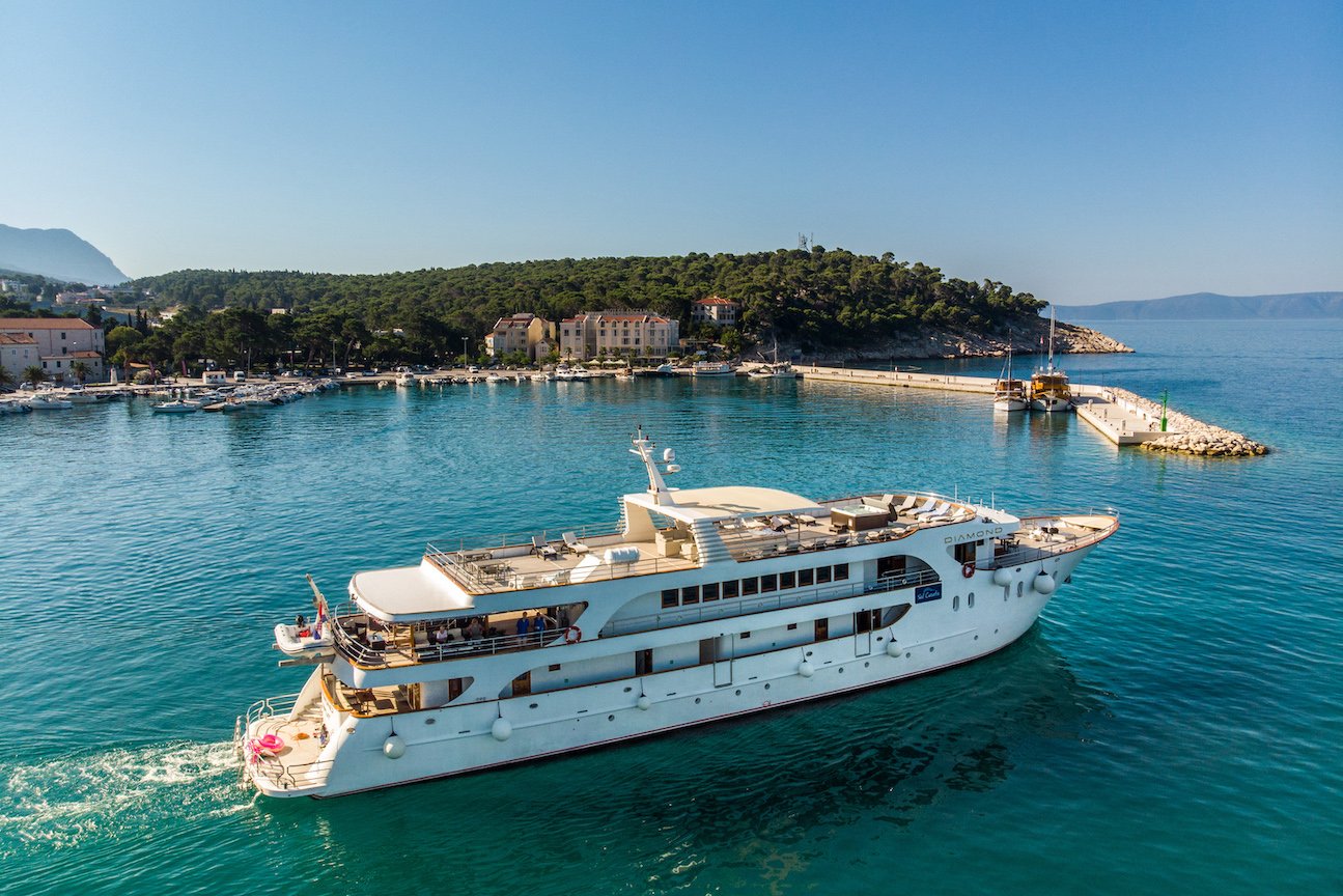 Photo #3 - Diamond (Diamond) en Dubrovnik - 3338