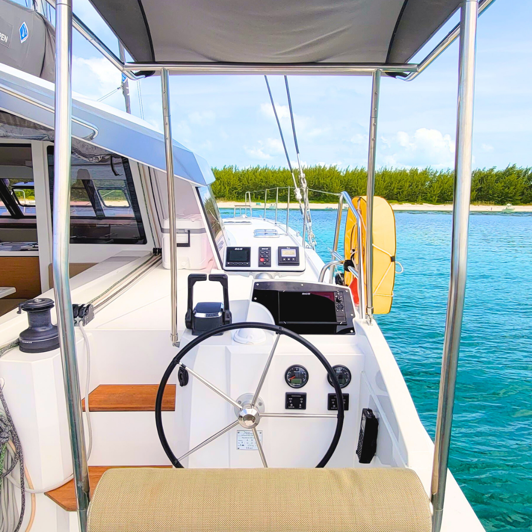 Photo #10 - Nautitech 46 Open (Mad Curl) in Nassau - 3365