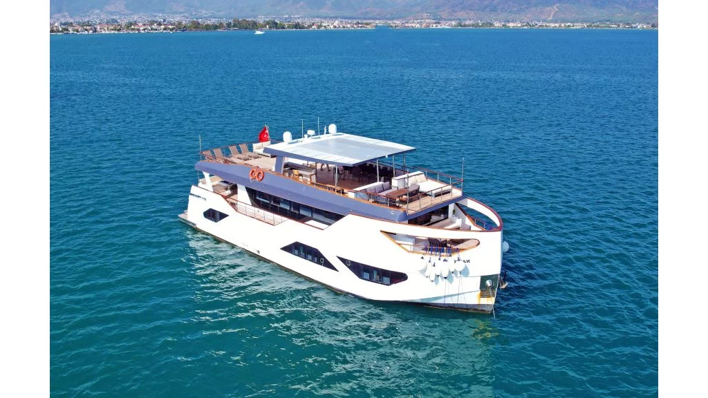 Custom trawler (Nayk 3)  - 2
