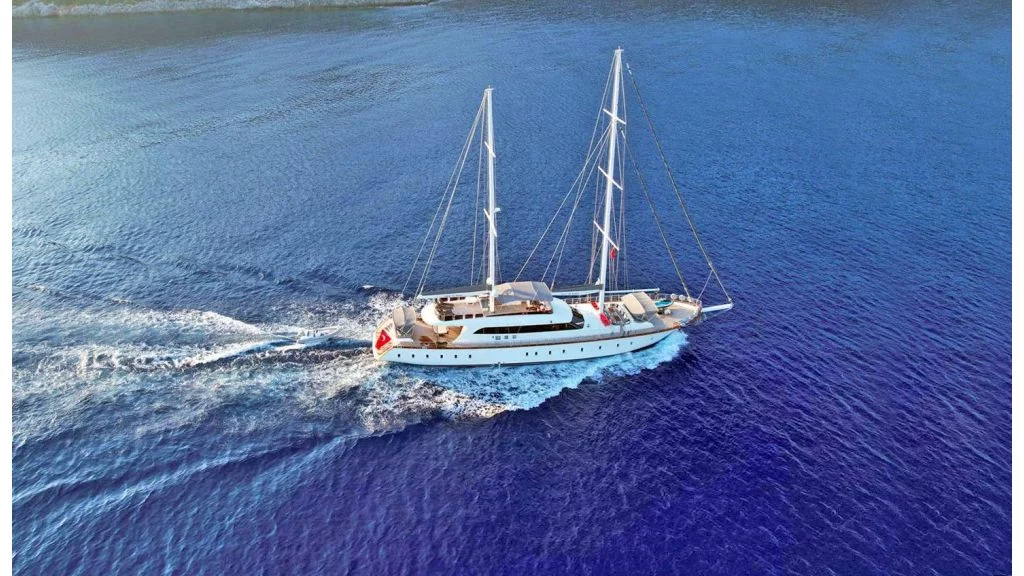 Motor sailer (Queen Of Makri)  - 30