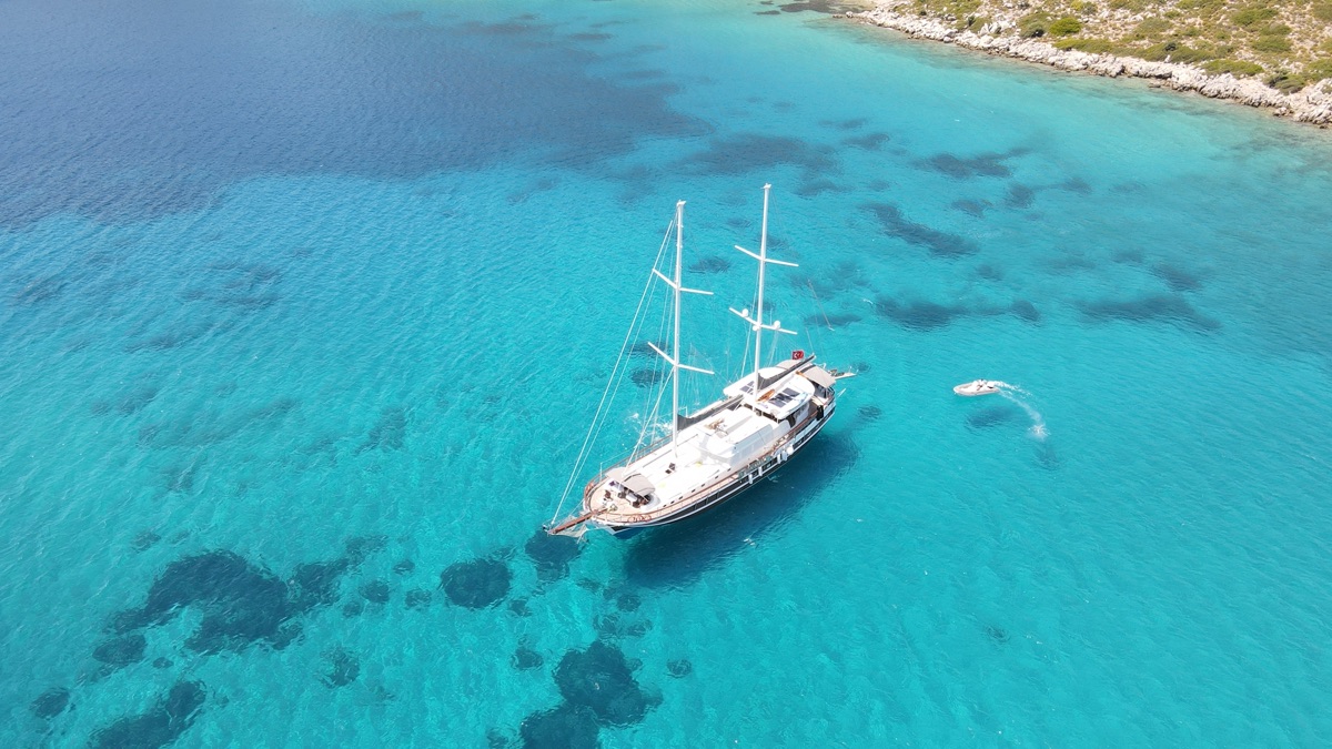 Photo #2 - Motorsailer (Prenses Esila) in Marmaris - 3378