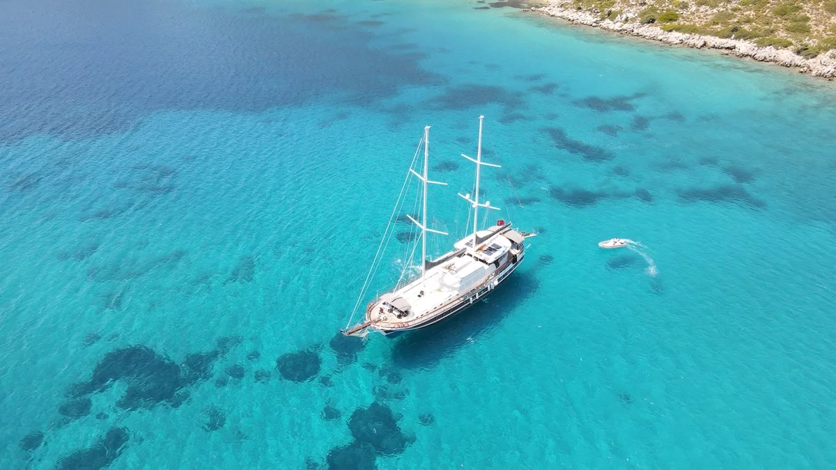 Motorsailer (Prenses Esila)  - 1