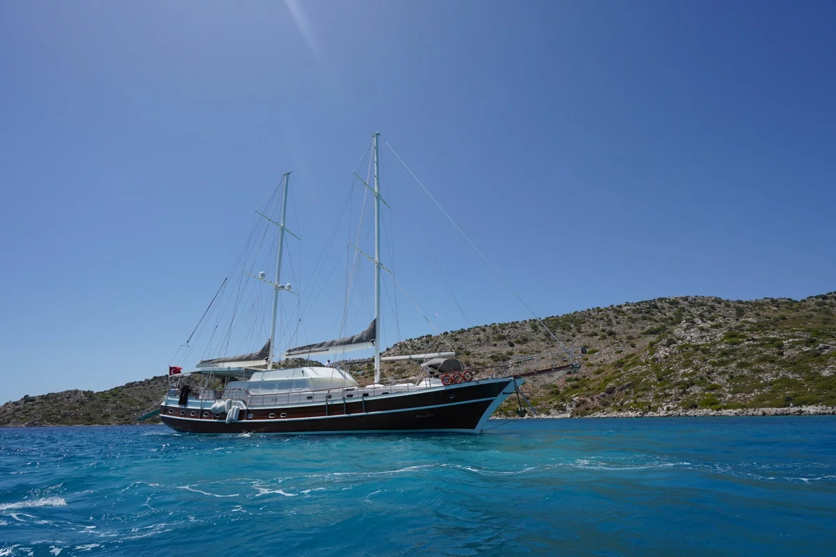 Motorsailer (Prenses Esila)  - 25