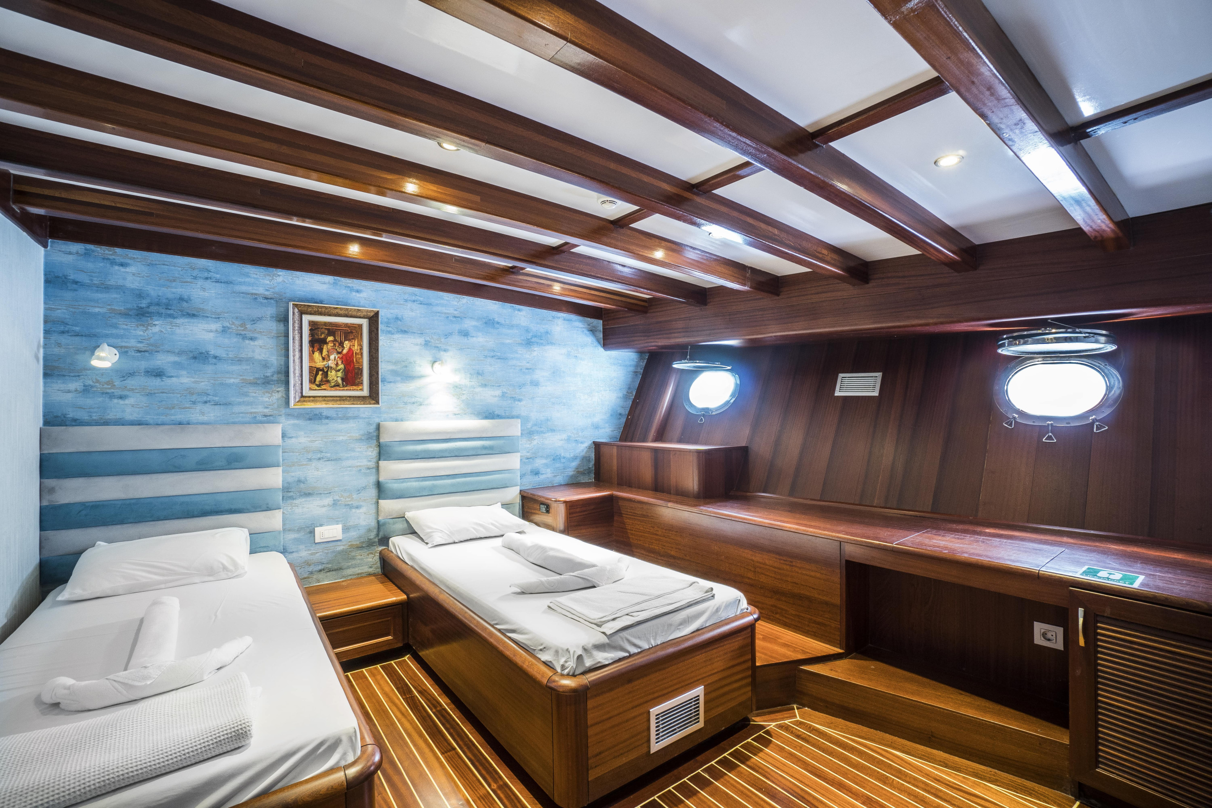 Photo #10 - CUSTOM (LB 40 - 16) in Bodrum - 3384