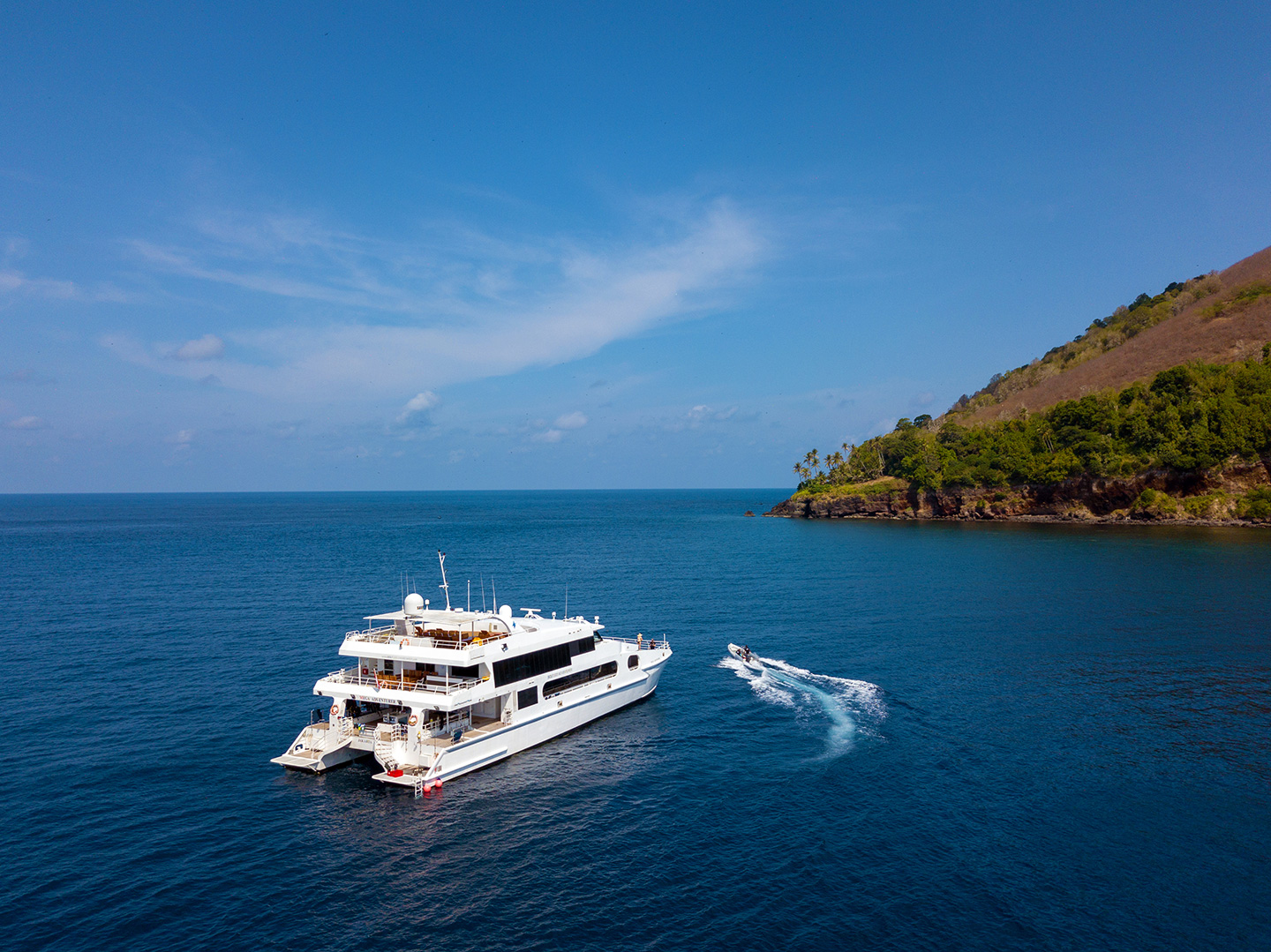 Photo #16 - Power Catamaran (Solitude Adventurer) in Sorong - 3395