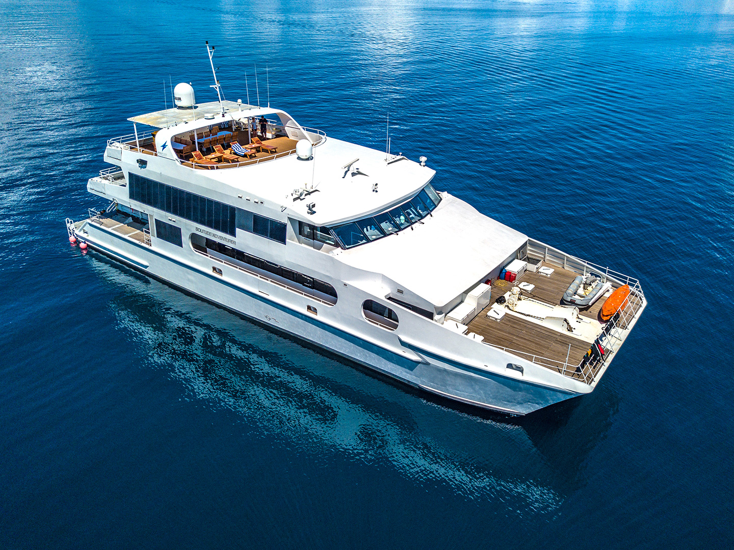 Photo #17 - Power Catamaran (Solitude Adventurer) in Sorong - 3395