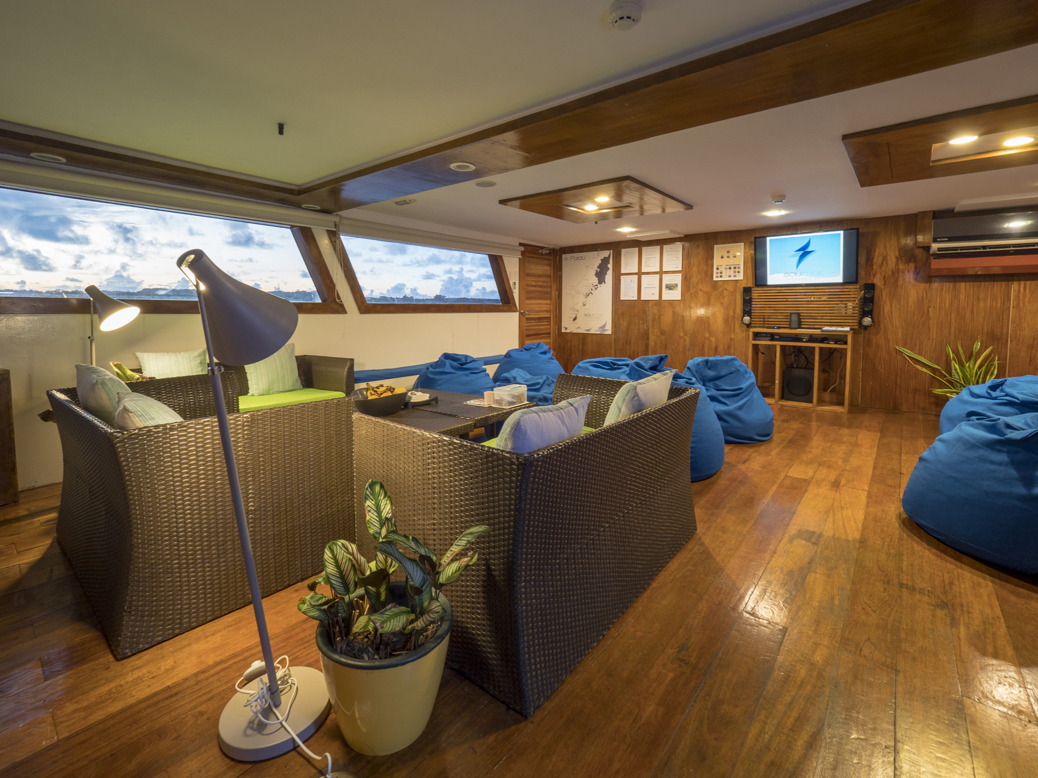 Photo #13 - MY Yacht (Solitude One) en Puerto princesa - 3396