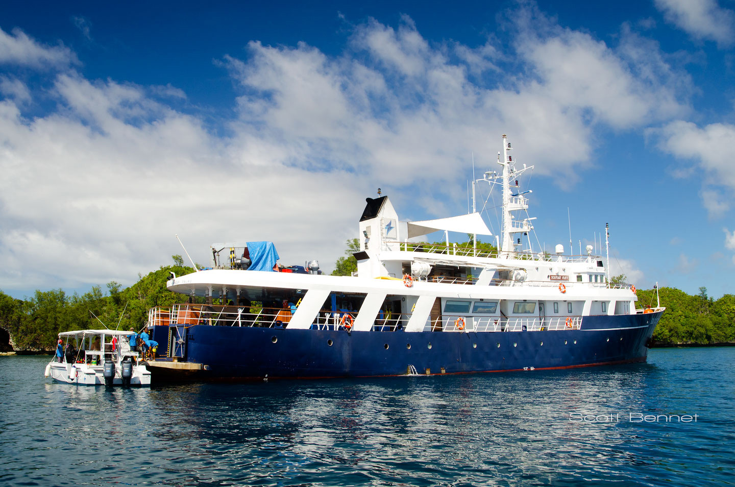Photo #23 - MY Yacht (Solitude One) en Puerto princesa - 3396