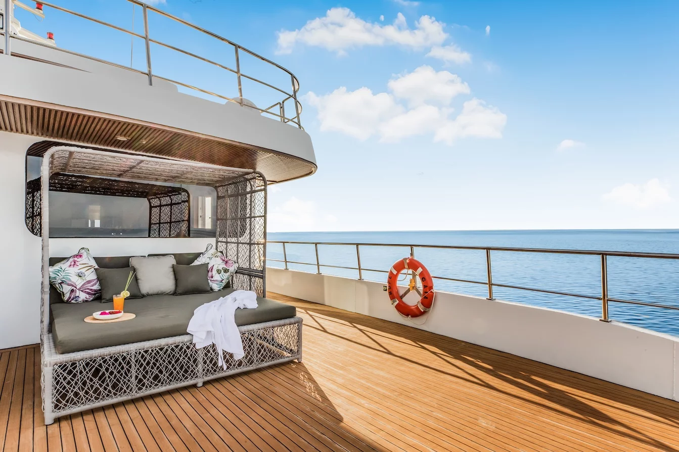 MY Yacht (Solitude Gaia)  - 20