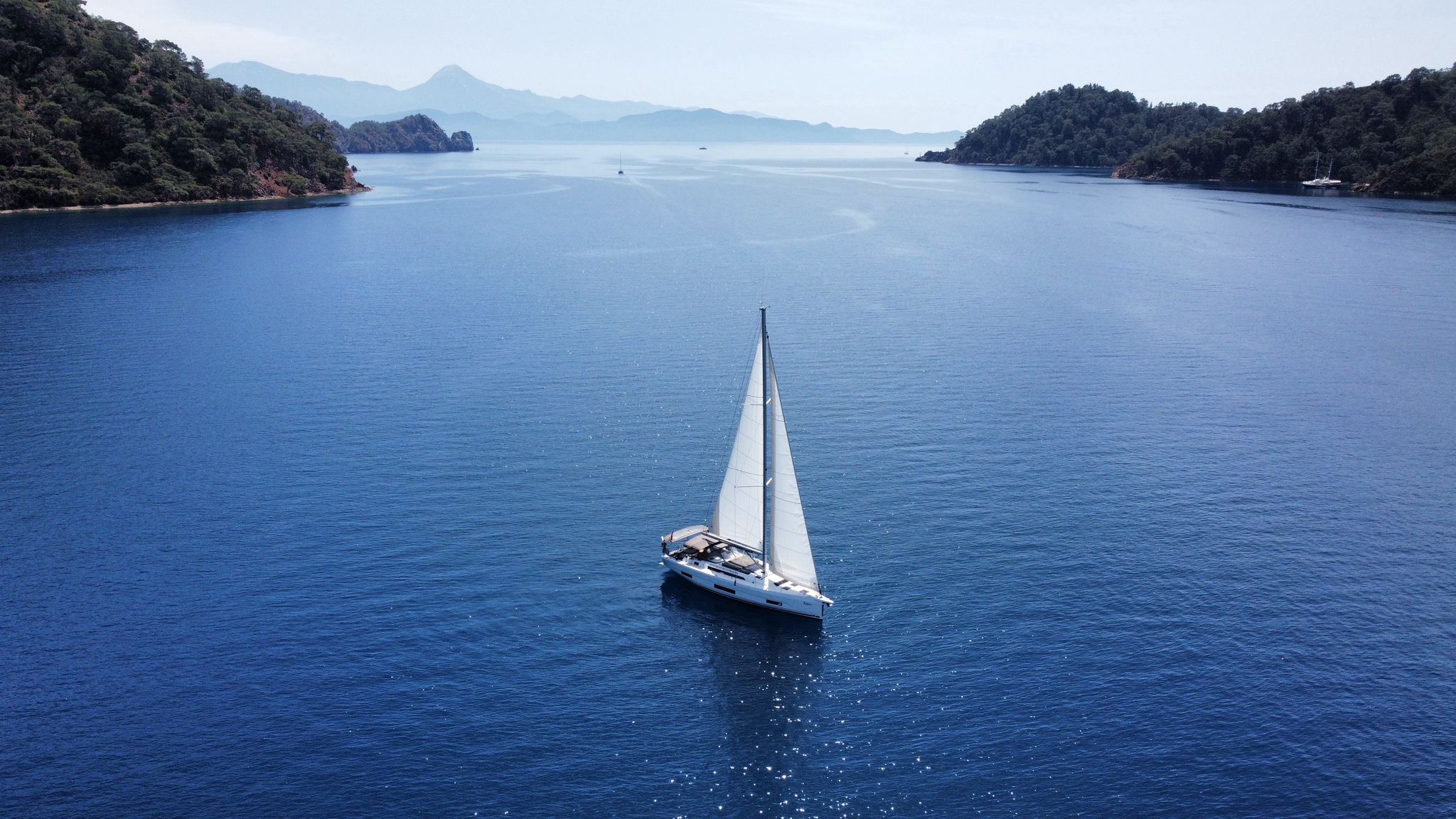 Photo #3 - Dufour 470 (ROBİN) in Fethiye - 3415