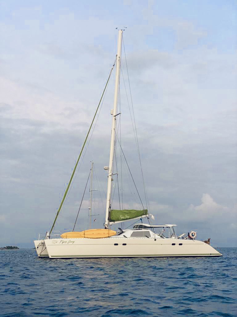 Photo #12 - Lagoon 55 (Flying Ginny) in San Blas - 3427