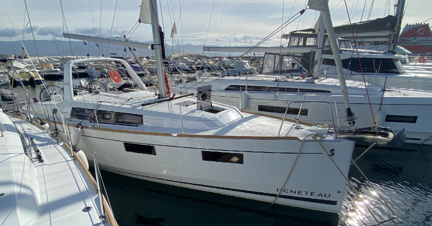 Photo #1 - BENETEAU OCEANIS 35.1 (Zanzibar) en Ajaccio - 3500