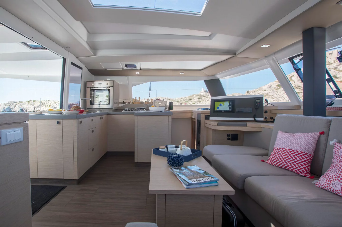 FOUNTAINE PAJOT ASTREA 42 (FOUNTAINE PAJOT ASTREA 42)  - 2