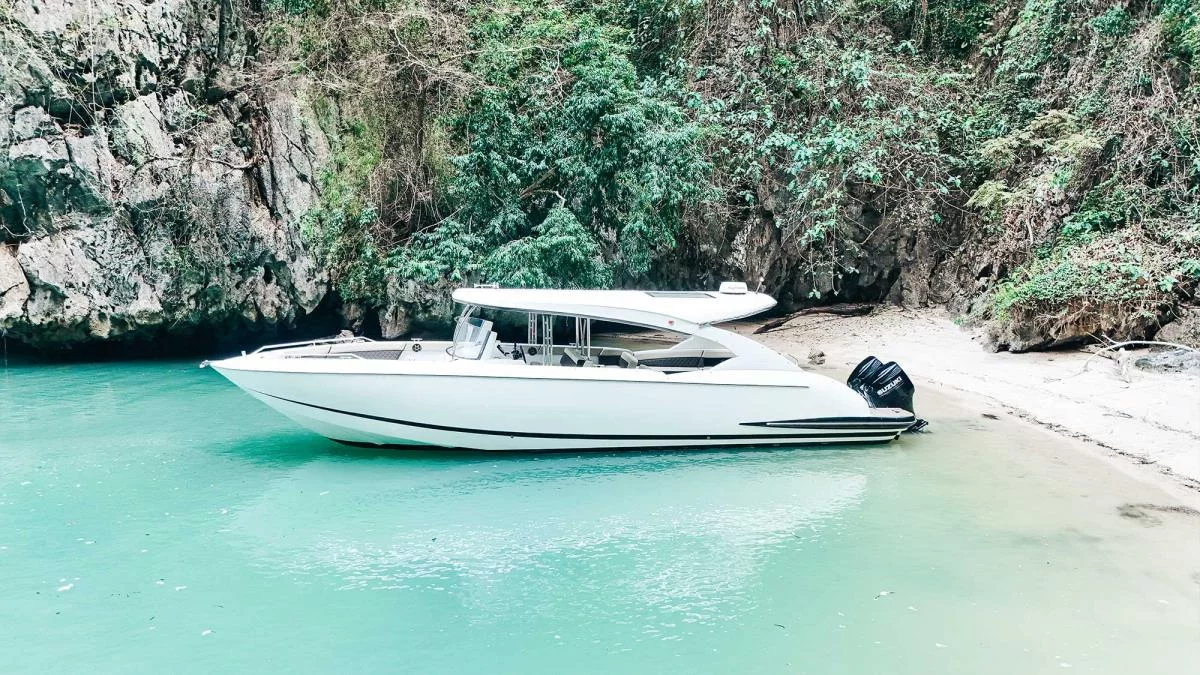 42ft Sport Cruiser (Ocean Pearl)  - 2